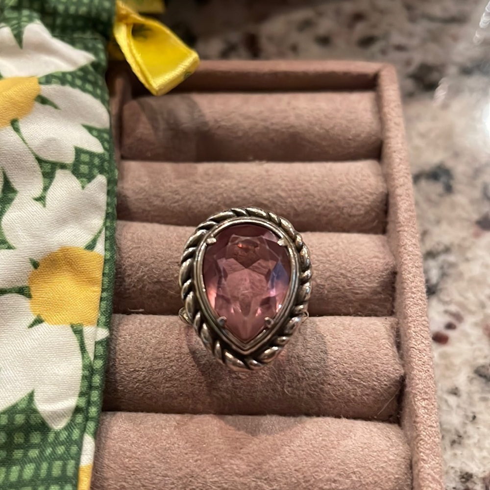 Brighton ring